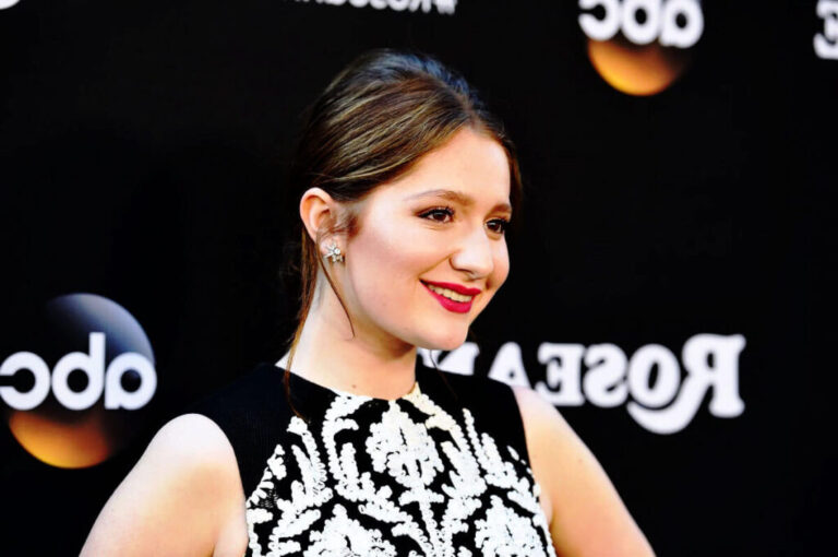 Emma Kenney Net Worth