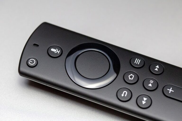 Firestick 4K vs 4K Max: Which One is Right for You? Firestick 4K vs 4K Max