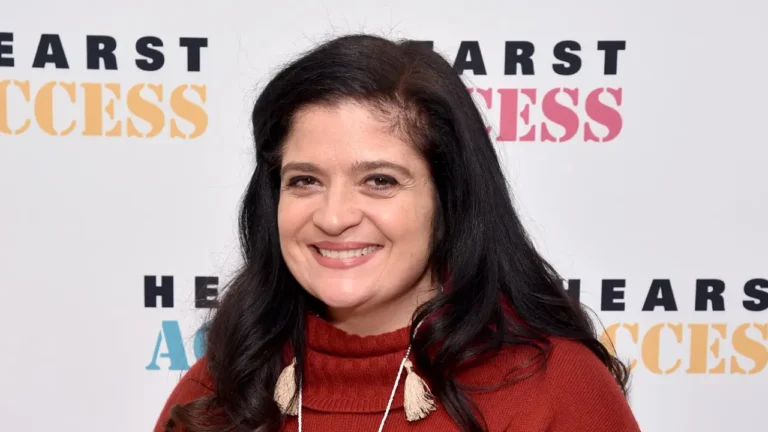Alex Guarnaschelli’s Net Worth